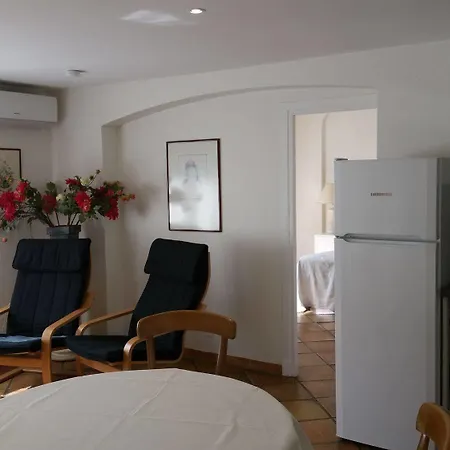 Holiday home Le Clos Du Loup *